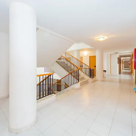 Apartment Alegria Ed. Gases *